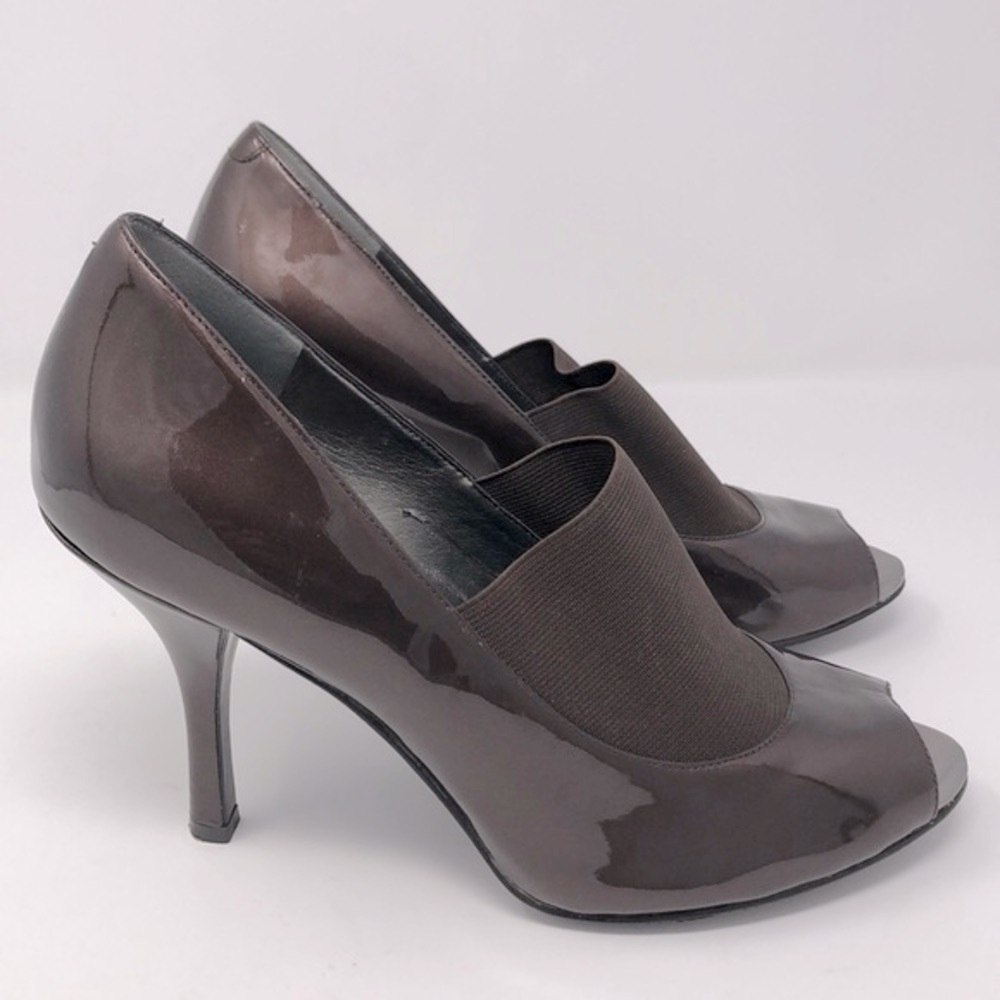 Banana Republic Womens Stiletto Heels Peep Toe Brown Patent Leather "Layla”